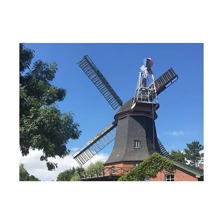 Feriehus North Sea Dike Modern Retreat *